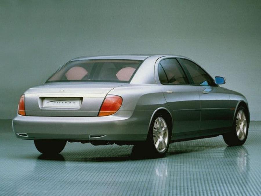  Daewoo Shiraz Concept 1997 года  (фото 3 из 3)